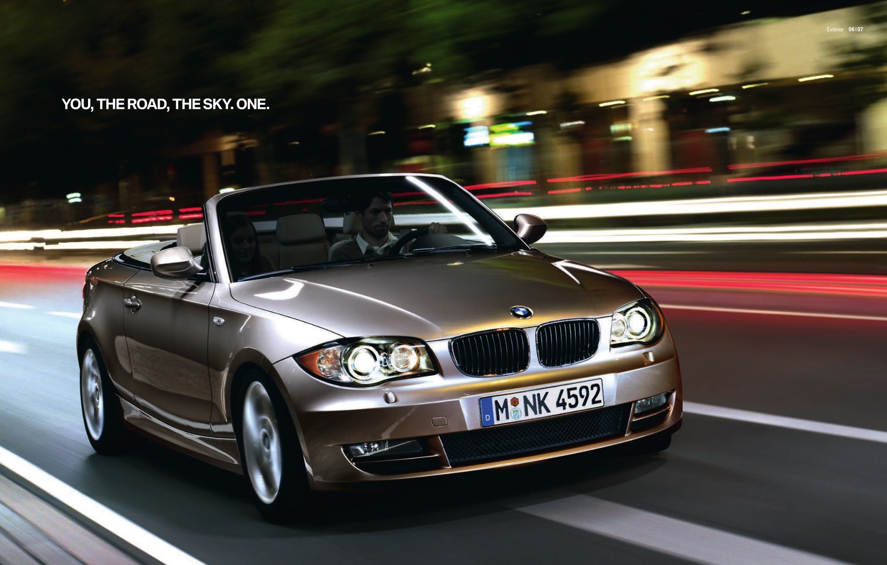 2011 BMW 1-Series Convertible Brochure Page 8